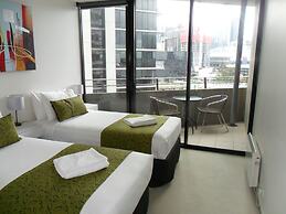AKOM AT Docklands