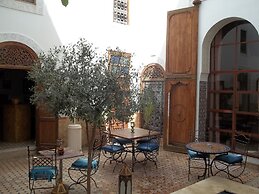 Riad Attarine
