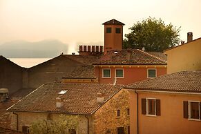 Corte San Luca Apartments