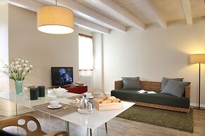 Corte San Luca Apartments