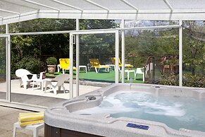 Hotel Les Cèdres