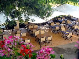 Hotel Les Cèdres