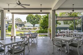 Devasom Hua Hin Resort