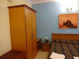 Renzo's Inn