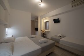 Aphrodite Hotel & Apartments