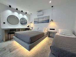 Aphrodite Hotel & Apartments