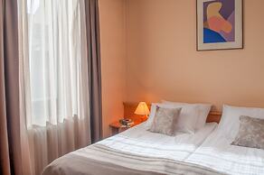 Hotel Mrak 4*