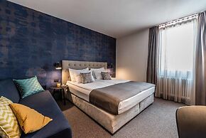 Hotel Mrak 4*