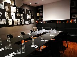 Hotel Mrak 4*
