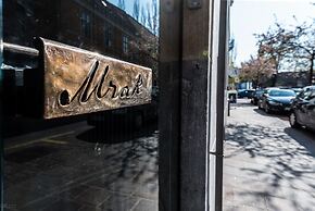 Hotel Mrak 4*