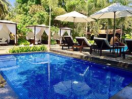SinQ Beach Resort