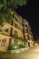 SinQ Beach Resort
