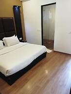 SinQ Beach Resort