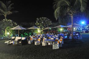 The Hans Coco Palms