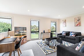 Bungunyah Apartments