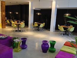 Corbie Geel