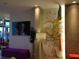 Corbie Geel