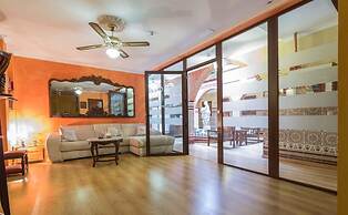 Hotel Esmeralda