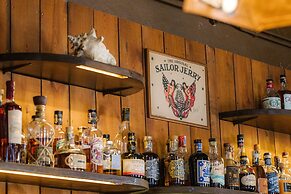 Cuba Bar & Hostel