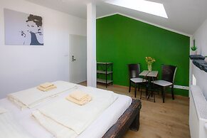 Cuba Bar & Hostel