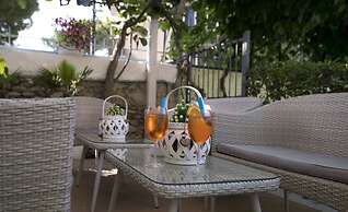 Residence Holidays