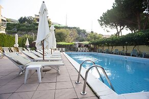 Residence Holidays