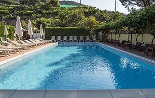 Residence Holidays