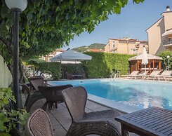 Residence Holidays