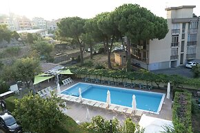 Residence Holidays