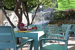 Residence Holidays