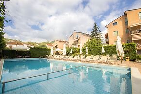 Residence Holidays