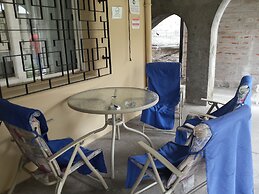 Travellers Inn