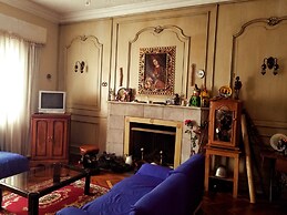 Travellers Inn