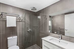 Adina Serviced Apartments Canberra Dickson