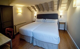 Hotel Simón