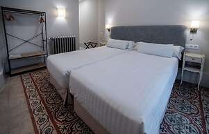 Hotel Simón