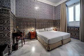 Hotel Simón