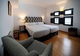 Hotel Simón