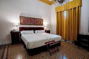 Hotel Simón