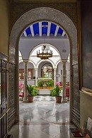 Hotel Simón