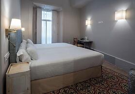 Hotel Simón