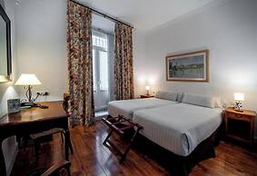 Hotel Simón