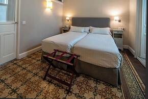 Hotel Simón