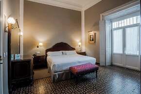Hotel Simón
