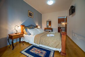 Medin Apartments