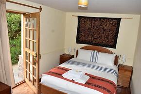 Apu Lodge B&B