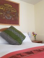 Apu Lodge B&B
