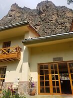 Apu Lodge B&B