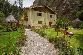 Apu Lodge B&B