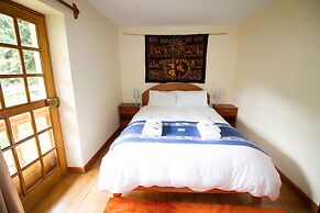 Apu Lodge B&B